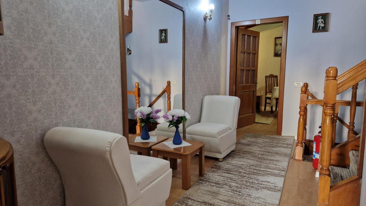 Vila Korani Tirana Exteriér fotografie